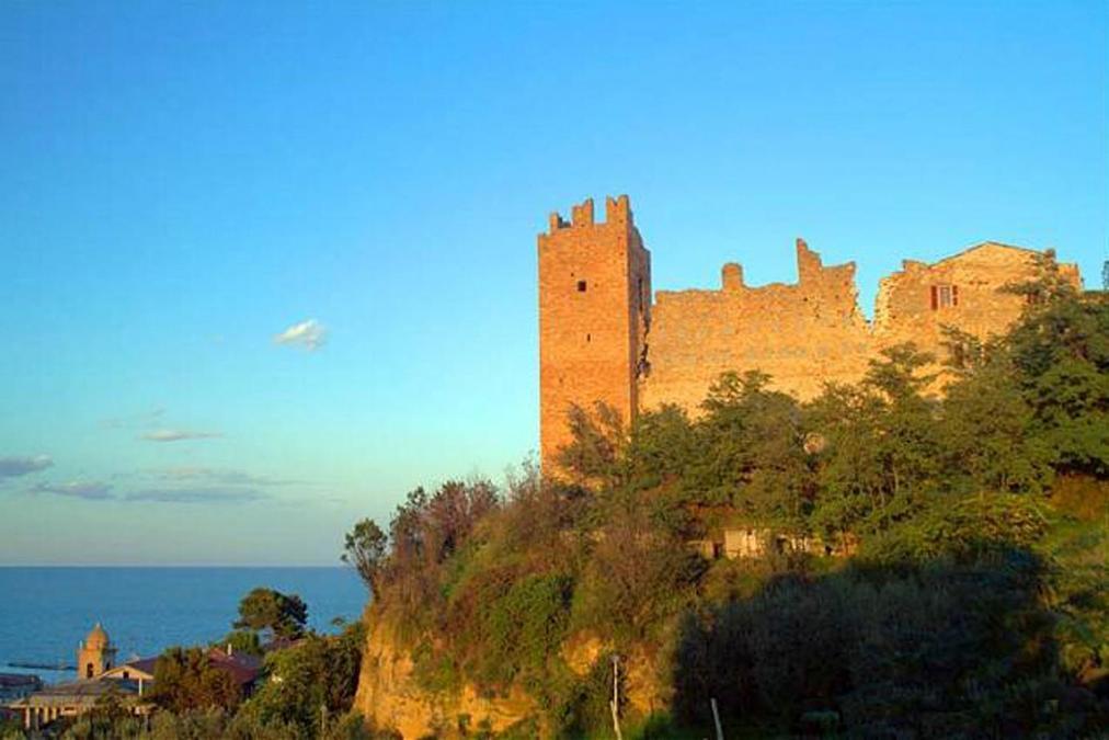 شقة Casa A Due Passi Dal Mare كوبرا ماريتيما المظهر الخارجي الصورة